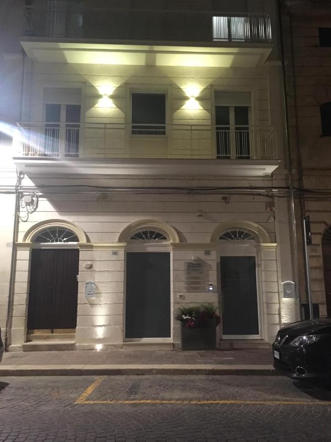 Equorum Delicious Suite - Ostuni Centro Eksteriør bilde