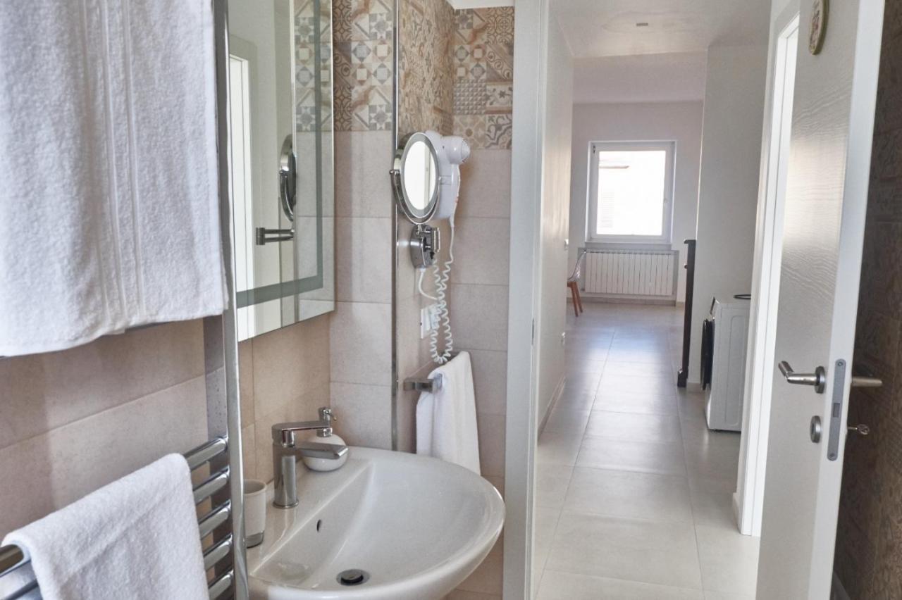 Equorum Delicious Suite - Ostuni Centro Eksteriør bilde